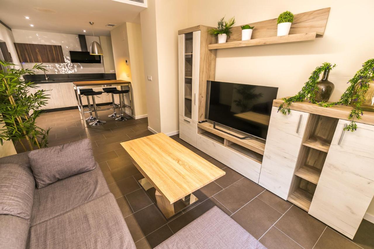 Centrico Y Moderno Con Piscina Y Parking Apartman Jaén Kültér fotó