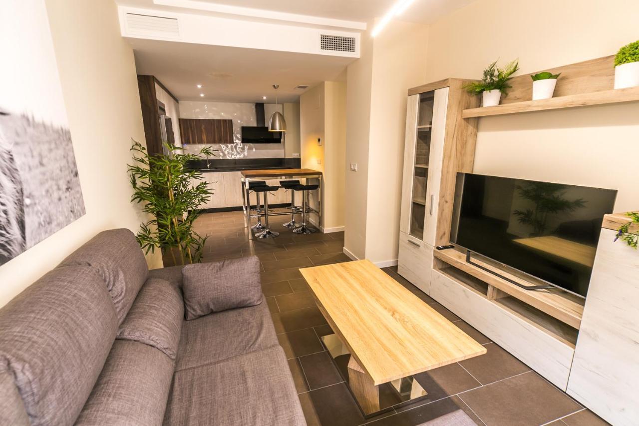 Centrico Y Moderno Con Piscina Y Parking Apartman Jaén Kültér fotó