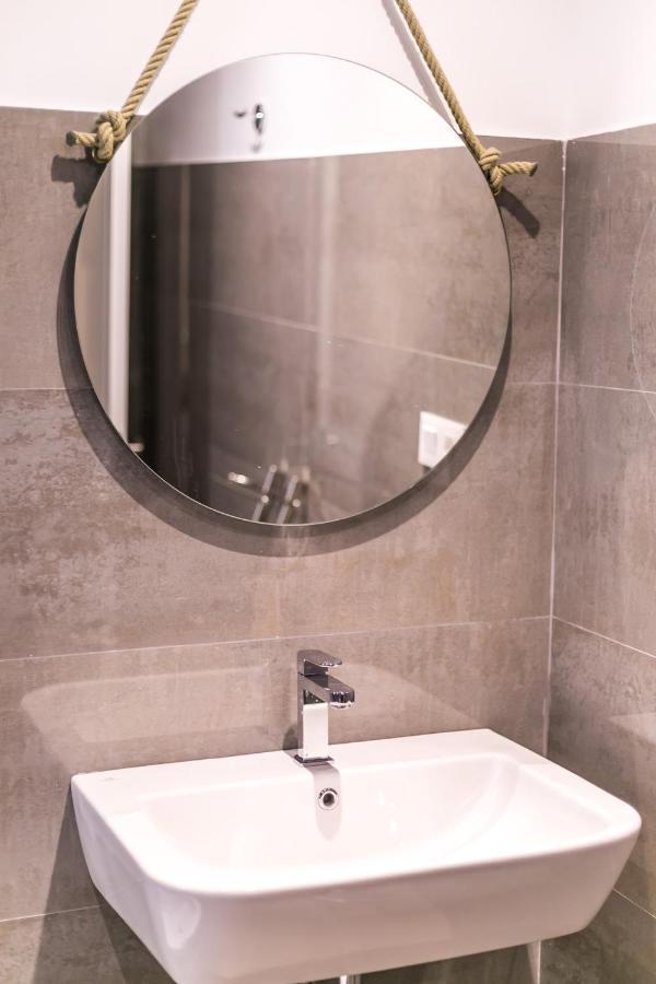 Centrico Y Moderno Con Piscina Y Parking Apartman Jaén Kültér fotó